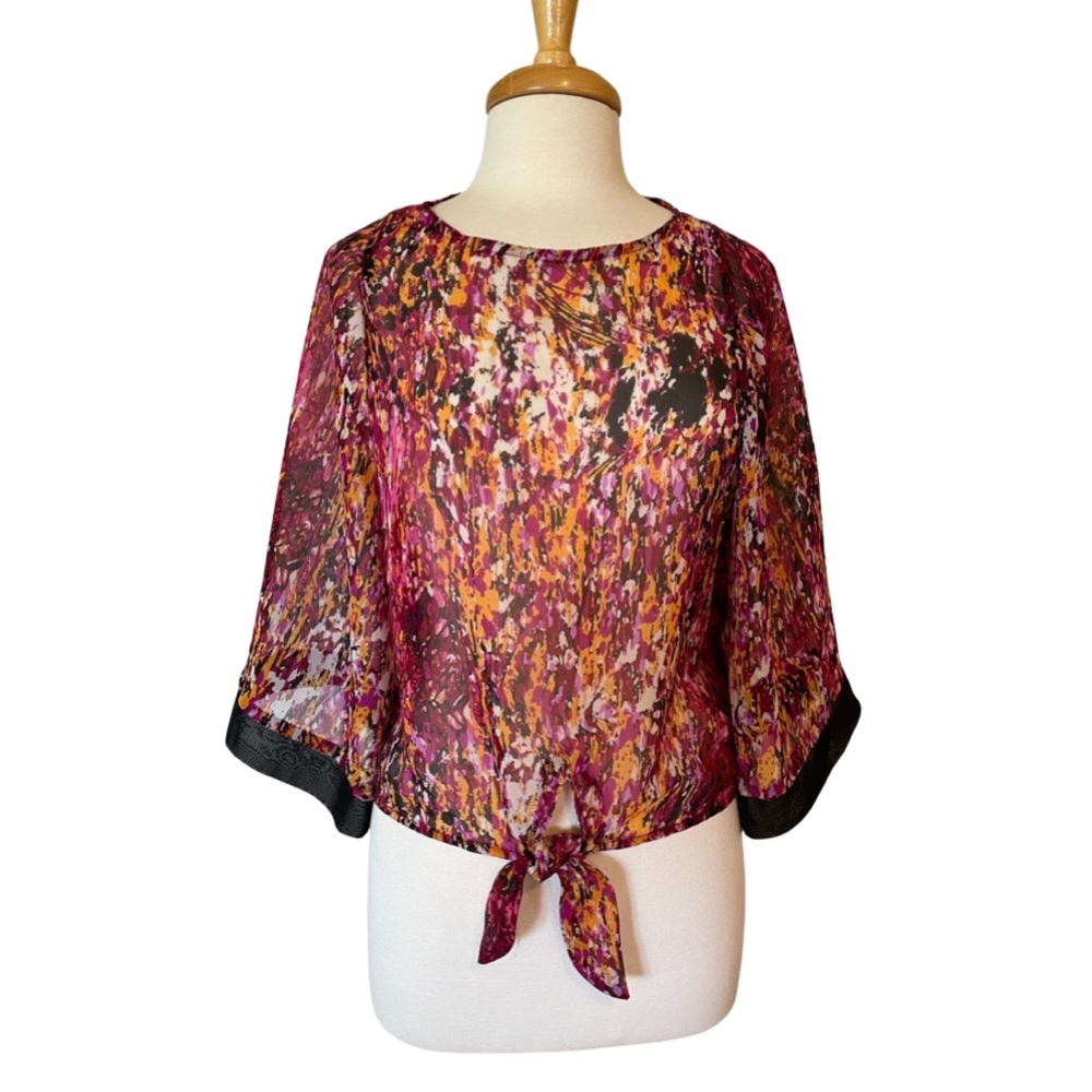 Size S Derek Heart Blouse, Kimono Sleeve, Front Waist Tie
